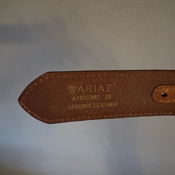 Ariat Men's Genuine Brown Leather Embroidered Aztec Western Buck Lace Belt 32 - Picture 3 of 7